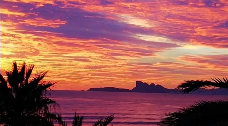Magnifique Studio Vue Mer A 5 Minutes De La Plage Saint-Cyr-sur-Mer Kültér fotó